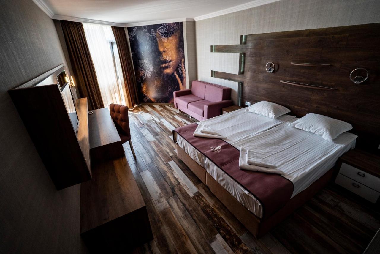 Baikal Hotel