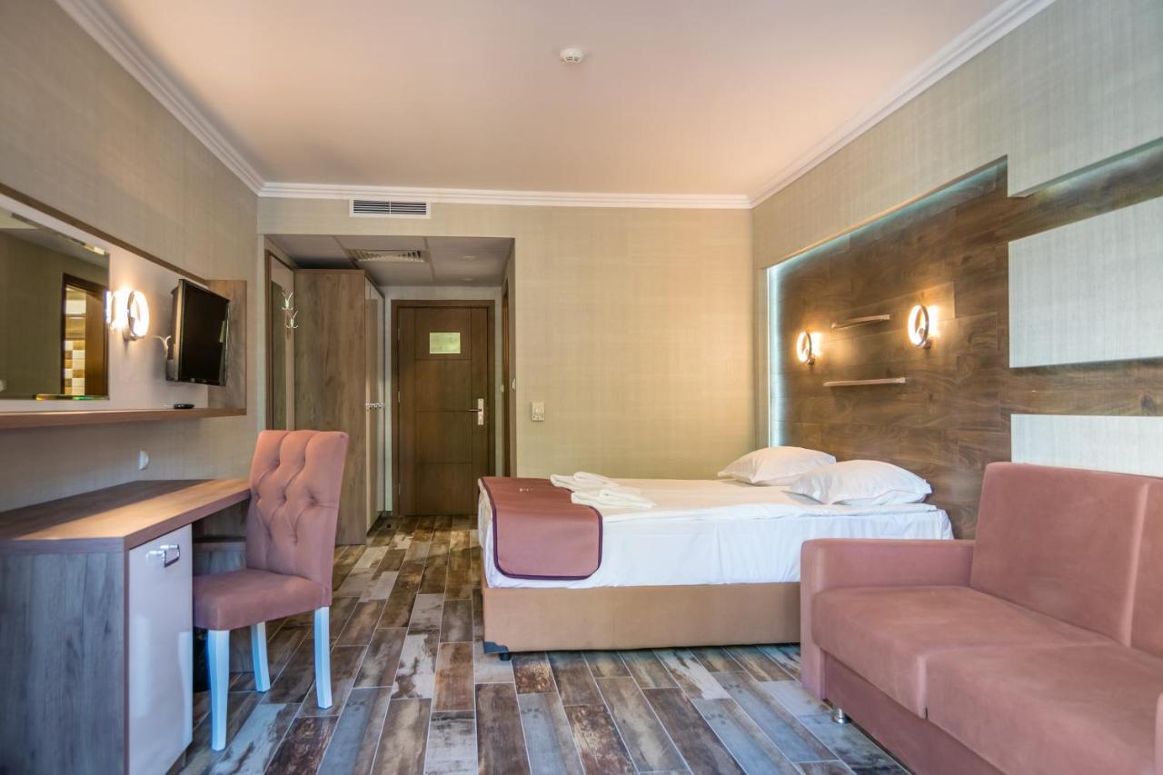 Baikal Hotel 4*